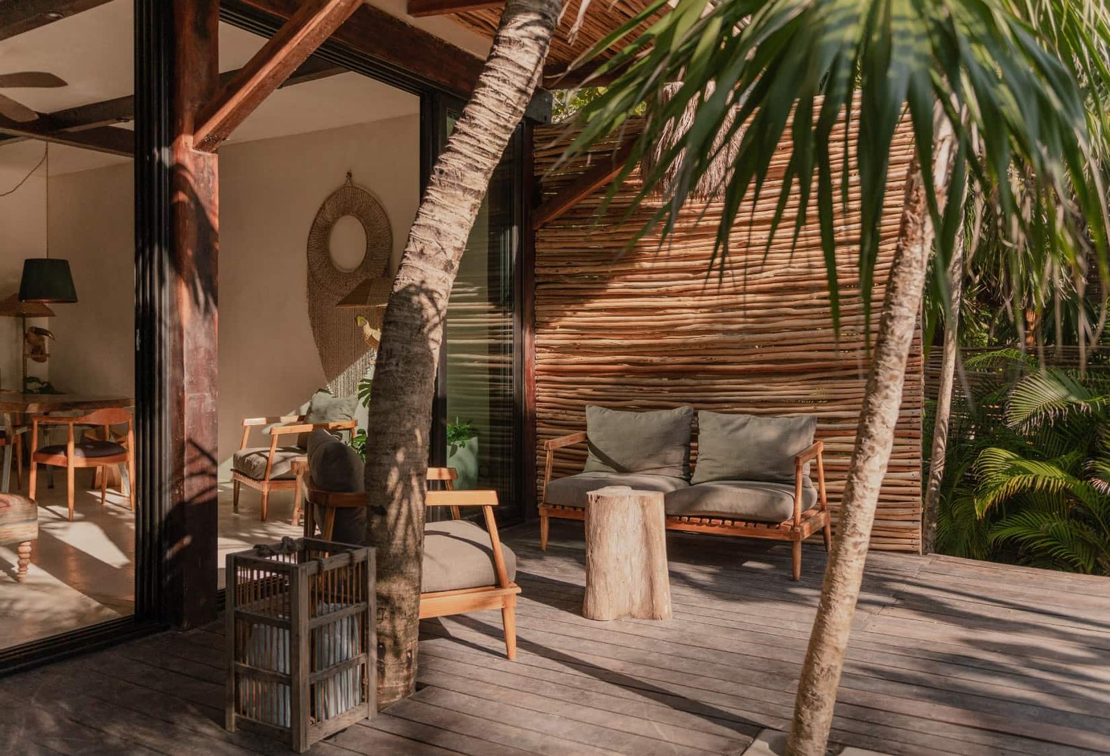 Terrace with living room to relax at the villa Casa Chechen in Tulum, Mexico